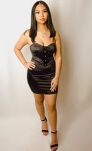 Load image into Gallery viewer, Little Black Dress
